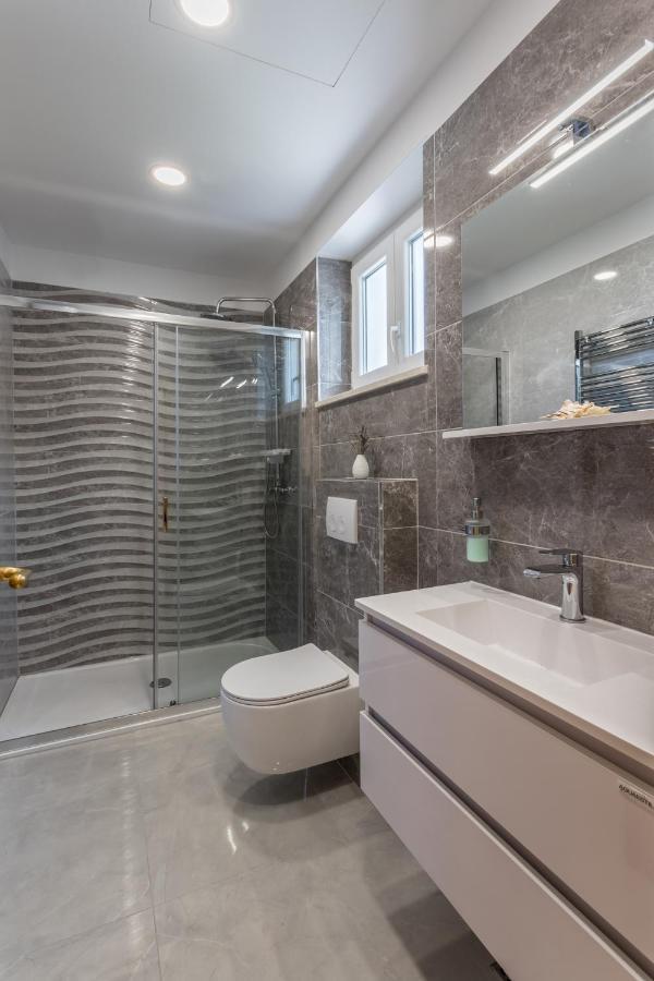 Garden Apartment Dina With Free Parking Σπλιτ Εξωτερικό φωτογραφία