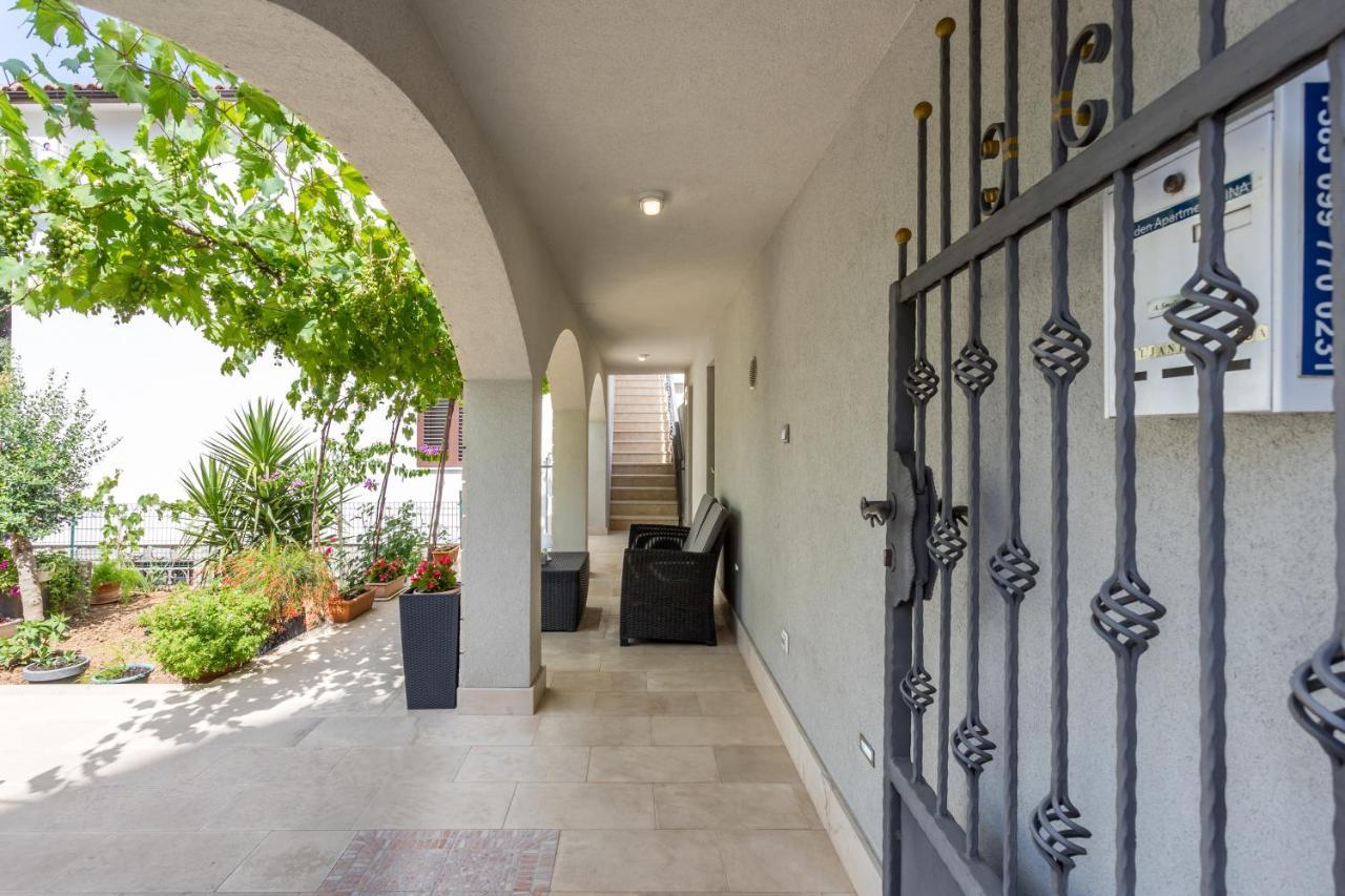 Garden Apartment Dina With Free Parking Σπλιτ Εξωτερικό φωτογραφία