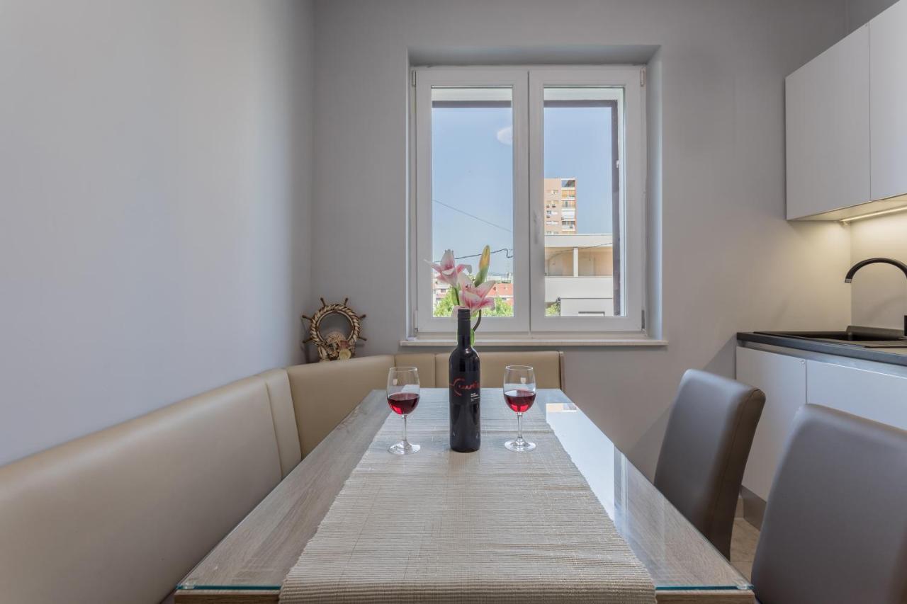 Garden Apartment Dina With Free Parking Σπλιτ Εξωτερικό φωτογραφία